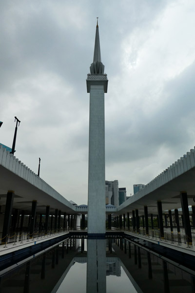 La grande mosquée nationale de Kuala Lumpur (Masjid Negara)