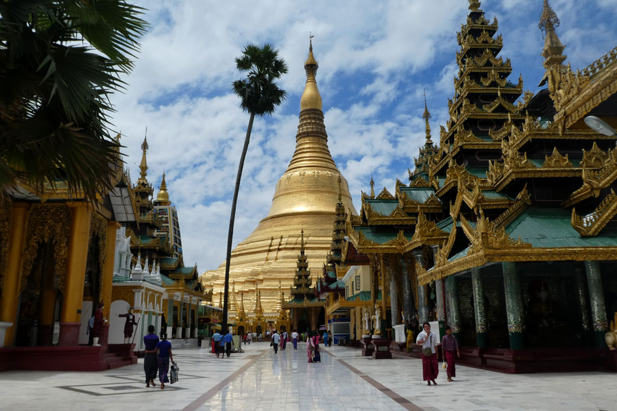 L'immense stupa de la Paya Shwedagon