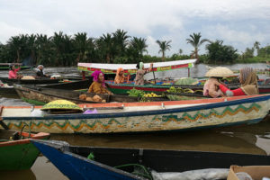 Le marché flottant de Banjarmasin